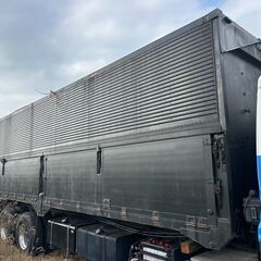 6.7坪/外寸長さ985cm、大型コンテナ、ジャンク！雨漏り！DIY改造ベースに最適★リフォーム素材★ガレージ.事務所.倉庫★平ボディ配送★福岡の画像