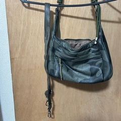 ショルダーバッグの画像