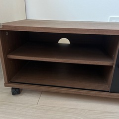 テレビ台の画像