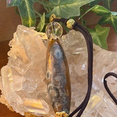 《一点物》古代の力を宿す 　蒙古天珠（ロングタイプ）ペンダントの画像