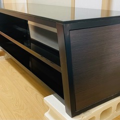 【12/15まで】モダンテレビボード 黒ガラス天板の画像