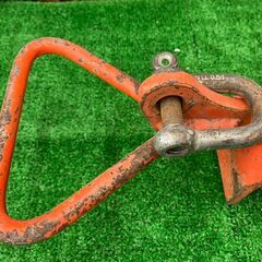 【SFU】イーグルクランプ UGH-250 U字溝・溝蓋・縁石用クランプ【現状品】の画像