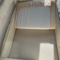 aprica ココネル 折りたたみベビーベッドの画像