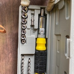 20ピースツールセット。中古品の画像