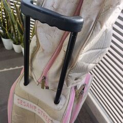 キャスター付きキャディバッグの画像