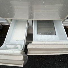 大型　冷凍冷蔵庫の画像