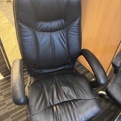 オフィス　事務　椅子
の画像