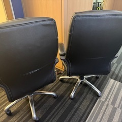オフィス　事務　椅子
の画像