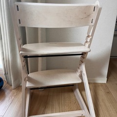 ベビーチェア　無料の画像