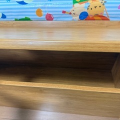 中古収納付きベンチ椅子の画像