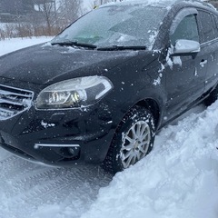 ルノーコレオス4WD中身はエクストレイルの画像