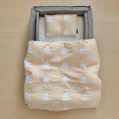 【美品】ベビーシート　ベビーベッド　バウンサー3点セットの画像