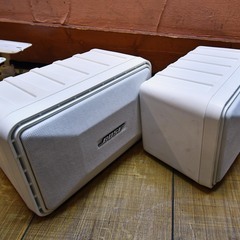 ●BOSE　スピーカー●101MMW　ペア　ブラケット付　白　中古品●相模原　天吊り金具　モニタースピーカー●の画像
