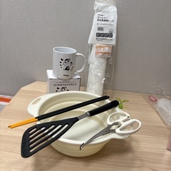 🕰セイコーPYXIS電波置時計&キッチン用品set!!の画像