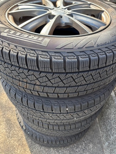 【2シーズン使用】スタッドレスタイヤ 15インチ Pirelli ホイール付き