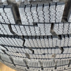 まだまだバリ溝スタッドレス マルチホイールセット 17インチ 7J +38 215/60R16 Toyoタイヤ（トーヨータイヤ）の画像