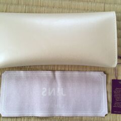 （東京・引き取り）新品未使用☆リバティ×JINSのめがねケースの画像