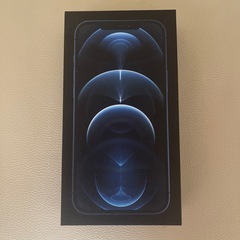 iPhone 12 プロマックス　256GB 状態綺麗です。安心アップケア入ってますの画像