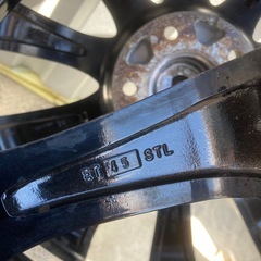 20インチ8j オフ45  225/35ZR20の画像