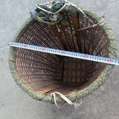 背負い籠　カゴ　竹　インテリア　昭和　レトロの画像