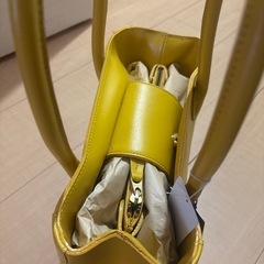 牛革バッグの画像