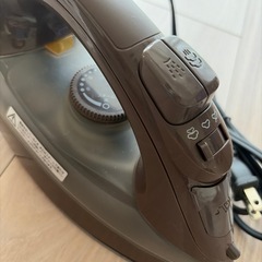 2段階スチーム機能付き！CAINZ スチームアイロンの画像