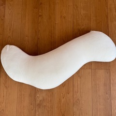 マタニティ　抱き枕の画像