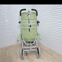 車椅子　介護用品の画像