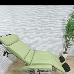 車椅子　介護用品の画像