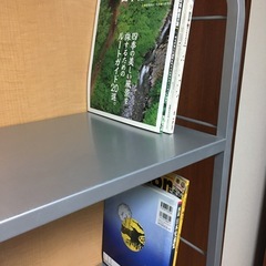 マガジンラック　キャスター付きで移動が楽の画像