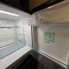 【お取引中】Hisense冷蔵庫135Lの画像