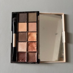 アイシャドーの画像