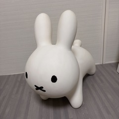 ベビー用品 ミッフィー ブルーナ 乗り物の画像