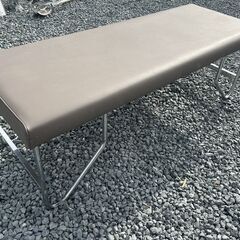【施術ベッド】180×67×高さ61cm 診察台 エステ 整体 クリニック用の画像