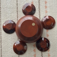 漆塗り　木製　皿の画像