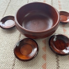 漆塗り　木製　皿の画像