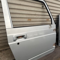 ジムニー　JA22 後期　運転席　ドアの画像