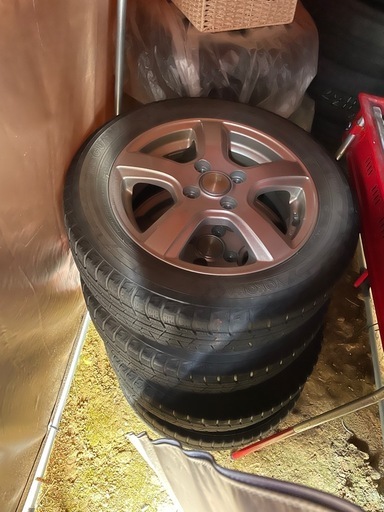 【決まりました】スタッドレスタイヤ　165/65R14 ホイール付き