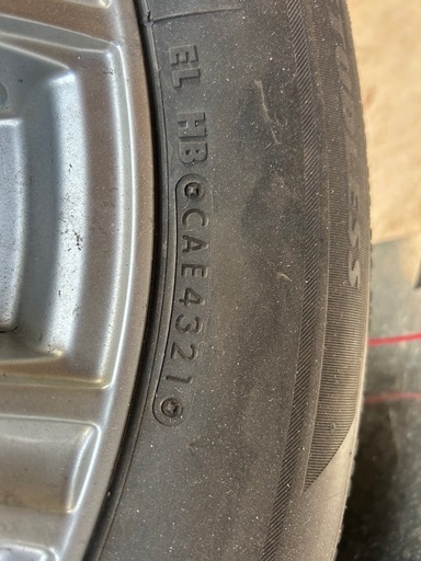 215/60R16 4本セット スタッドレス ノア ヴォクシー アルファード