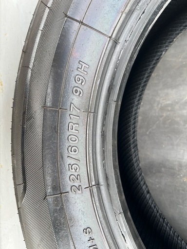 　225/60 R17  ノーマルタイヤ　ROCKBLADE