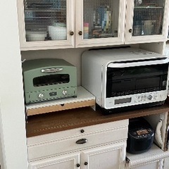 食器棚　クチリコ　キッチン　ボードの画像