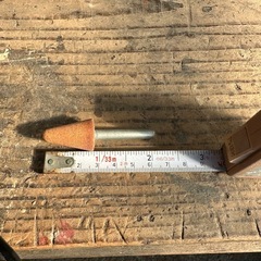 マキタ(Makita) φ6軸付砥石 ミニグラインダ用 直径19mm 粒度60 の画像