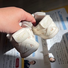 子供靴12cm オニツカタイガー&ニューバランス 2足の画像