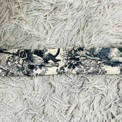 Dior ミッツァ スカーフ 動物柄×ロゴの画像
