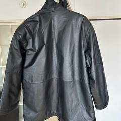 牛革ハ－フコ－ト
の画像