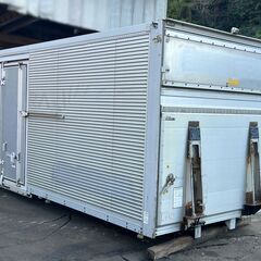 2.7坪/外寸長さ440cm●アルミコンテナ、横ドア一箇所出入り ●キャンプ場.離れ.小屋.作業場.農漁業倉庫.DIY向け.ワークスペース ●福岡発の画像