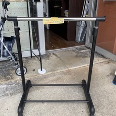 【ハンガーラック】クリーニング済み【管理番号11112】大の画像