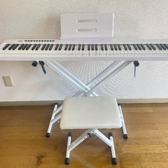 ほぼ新品★ 電子ピアノ 88鍵盤の画像