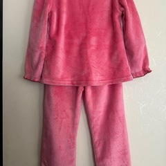 130㎝冬用パジャマ・アナと雪の女王セット売りの画像