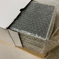 【新品未使用】ジュエリーボックス タッチ式LEDライト付き ブラックの画像